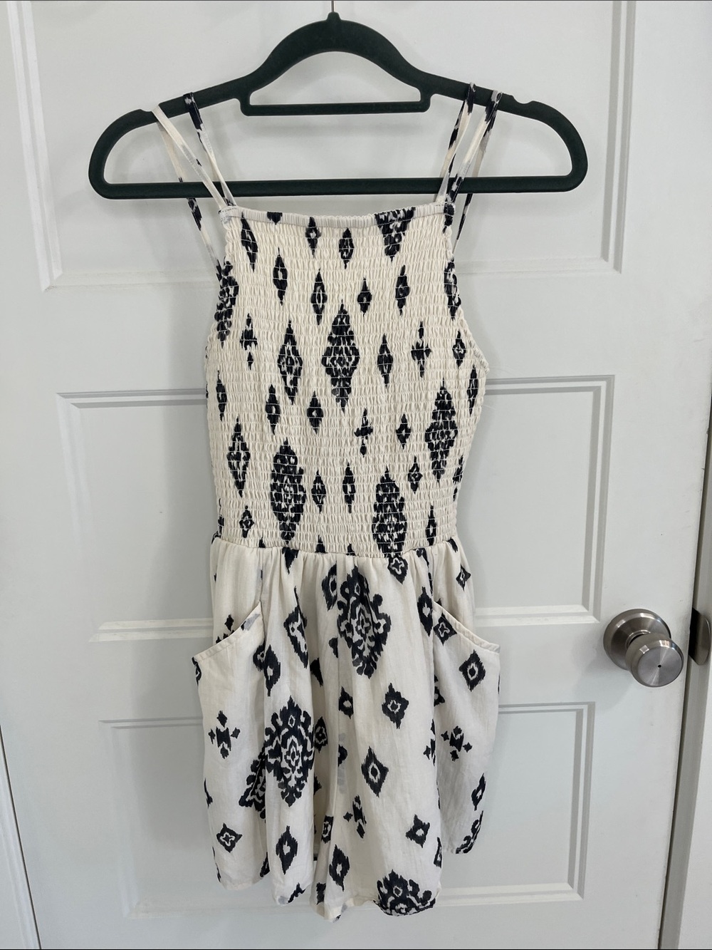 American Eagle Outfitters Ivory Romper with Black Print